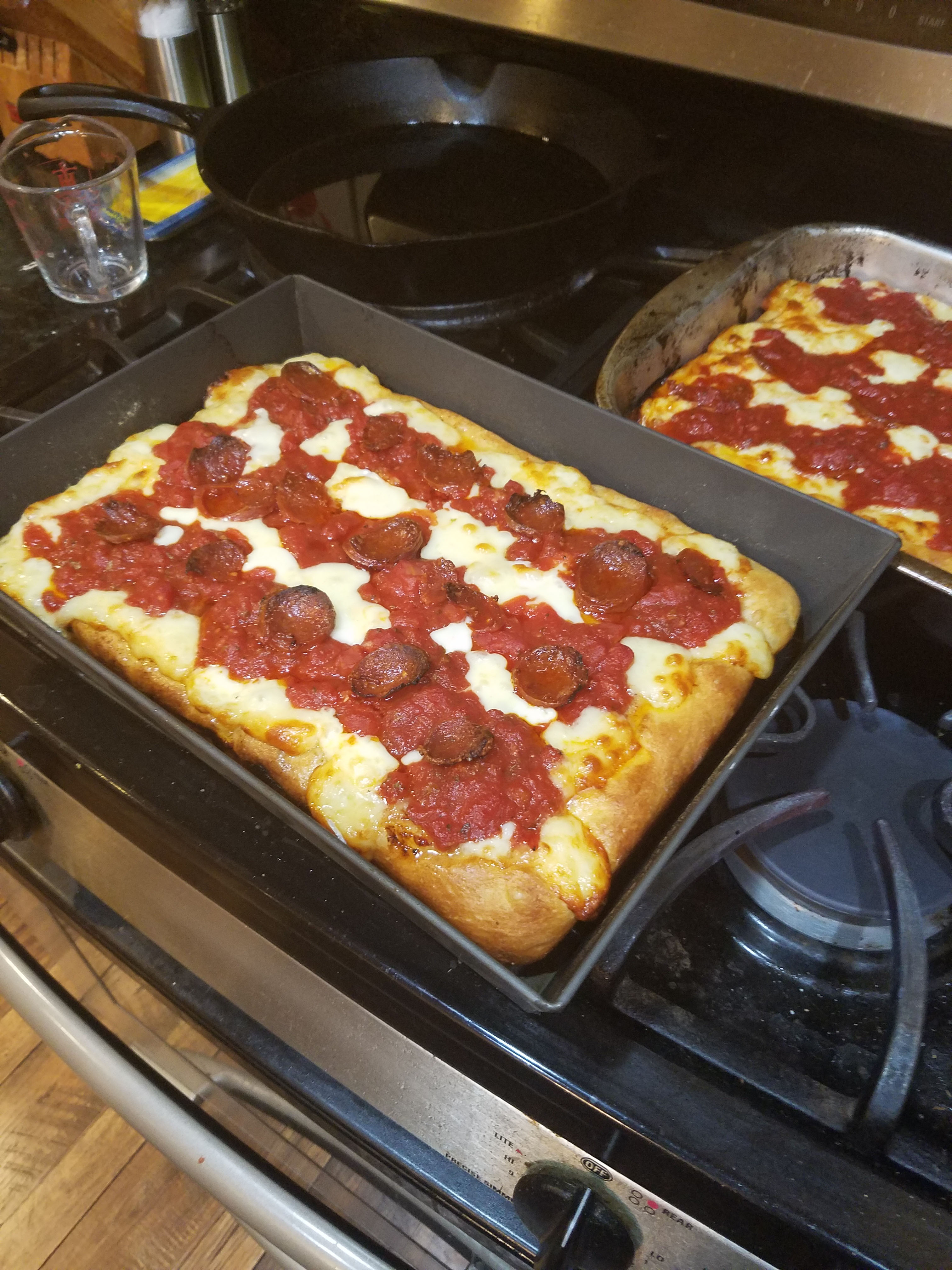 Posts tagged 'Detroit Style Pizza Pans