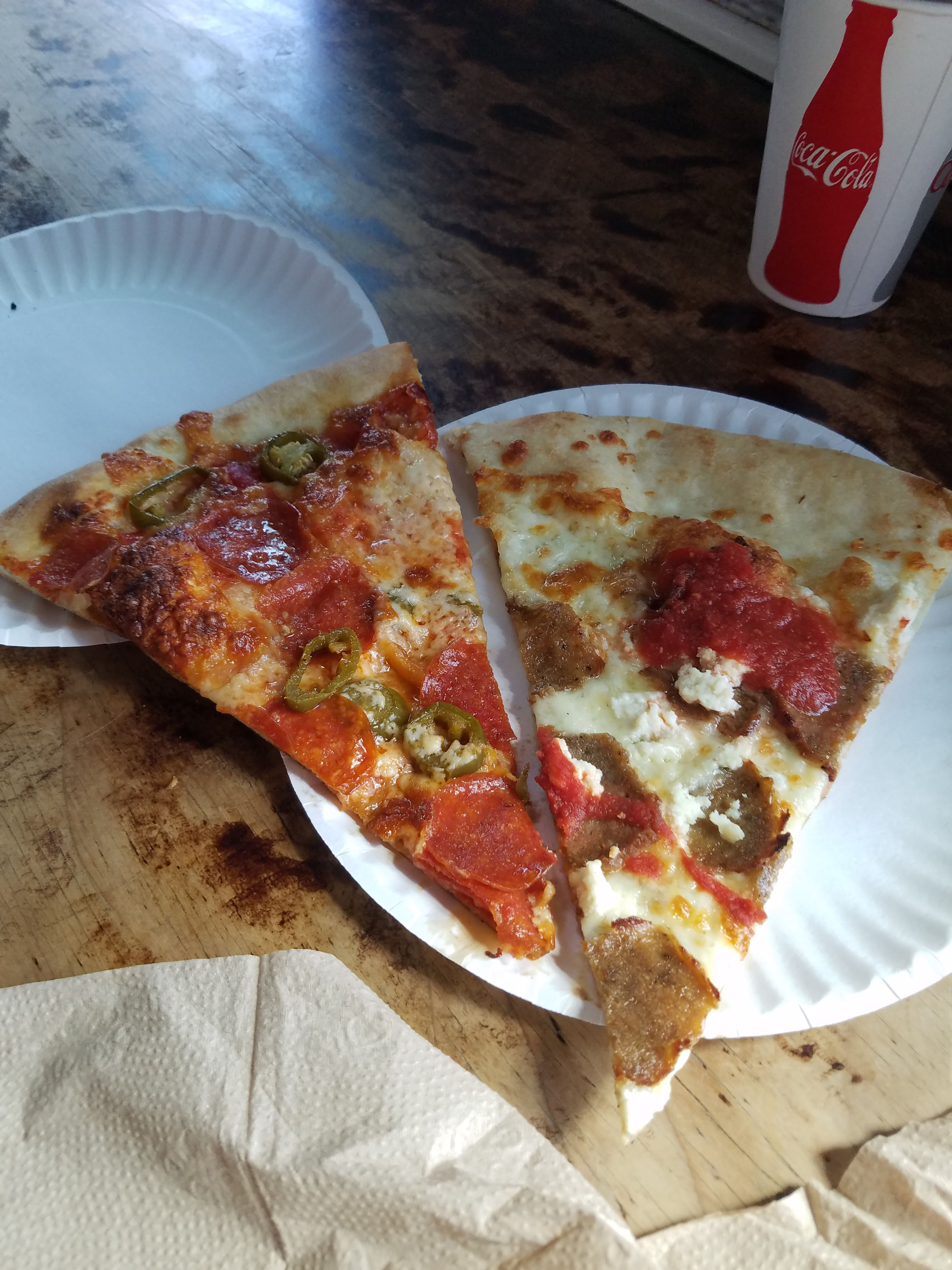 Landini’s Pizza Review