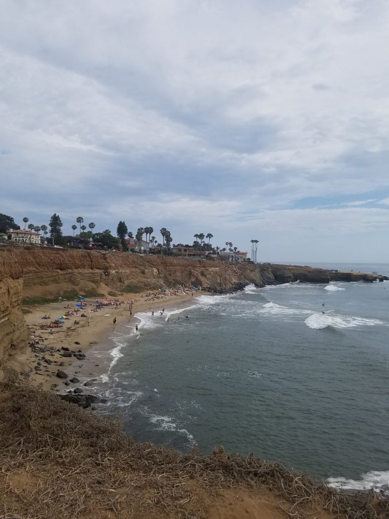 San Diego Beaches: No Surf Beach at Sunset Cliffs