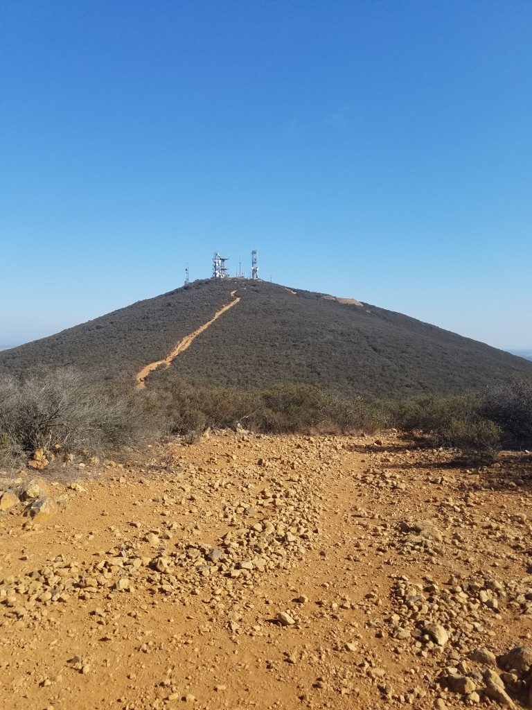 San Diego Hikes: Hiking Black Mountain from the North Side