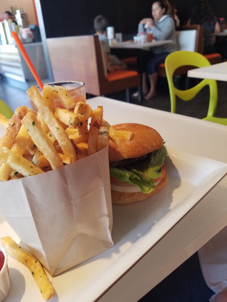 San Diego’s Best Burger: Burger Lounge Review