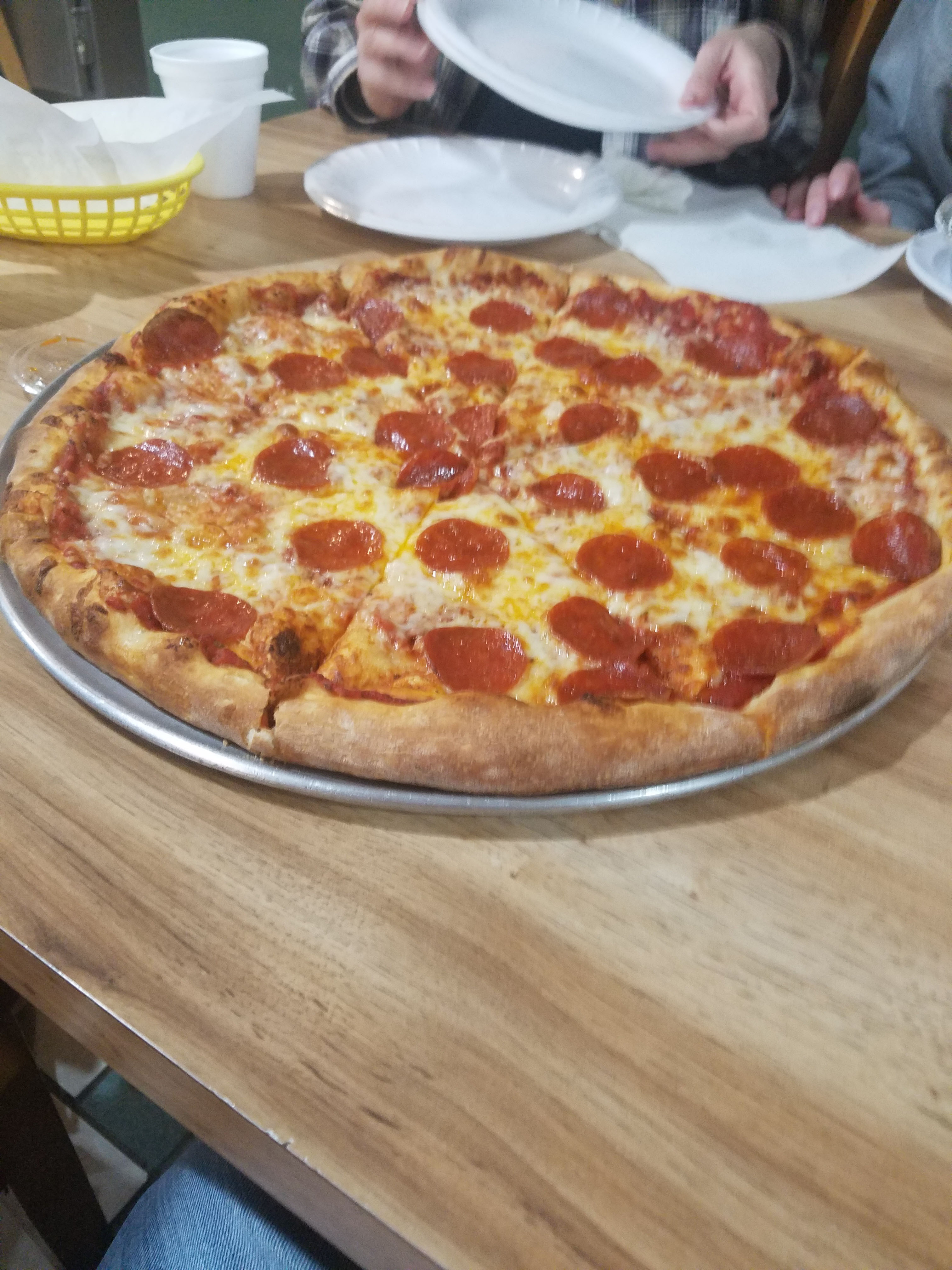 Tony’s Giant Pizzeria & Grill Review