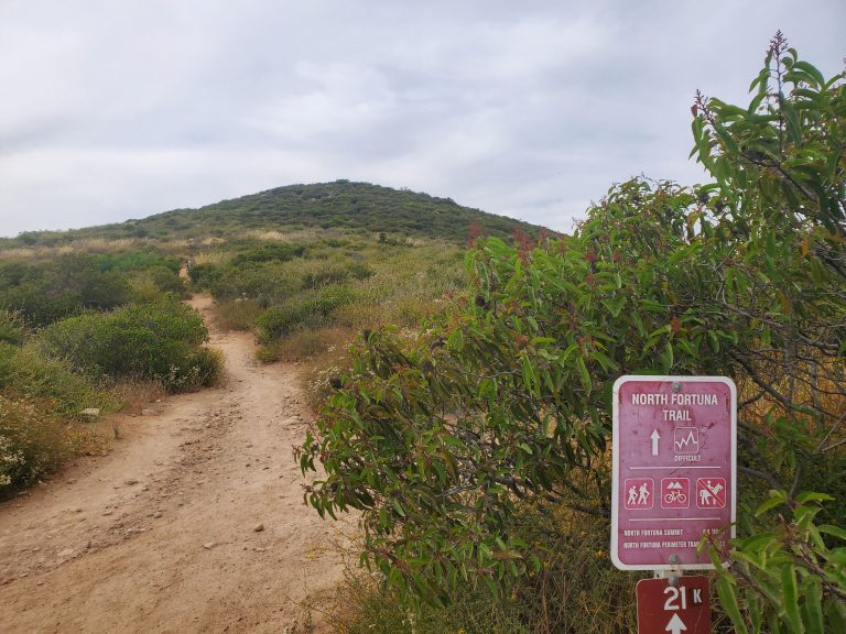 San Diego Hikes: North Fortuna Mountain Mission Trails